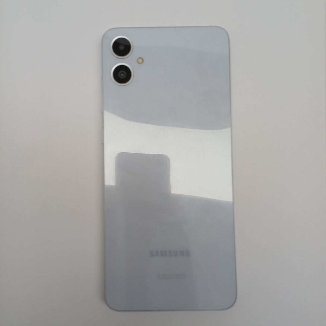 CELULAR SAMSUNG GALAXY A05 SM-A055M (2023) 64 GB 4 GB RAM (SEMINUEVO)