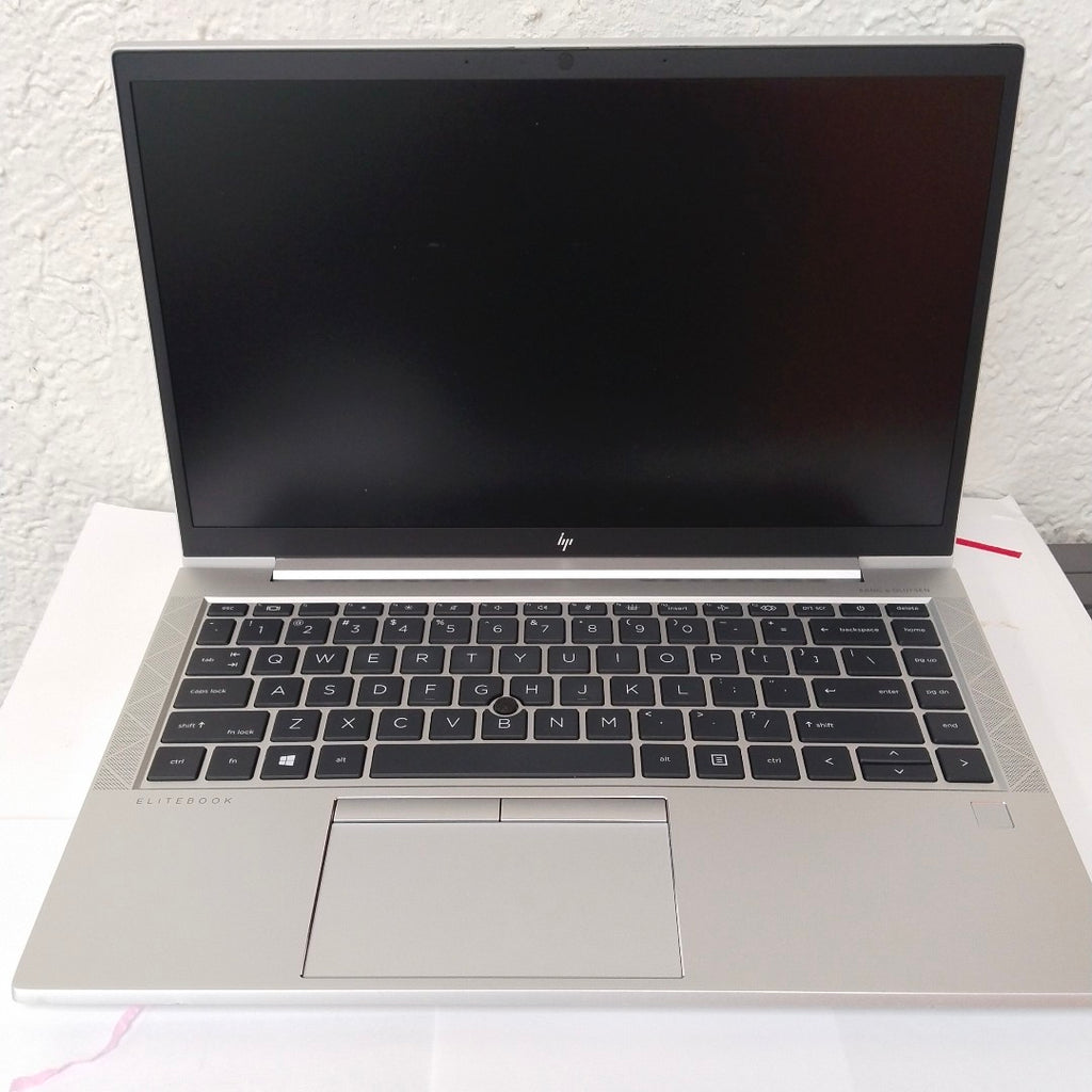 LAPTOP HP ELITEBOOK 855 G8 (2022) 256 GB SSD 16 GB RAM (SEMINUEVO)