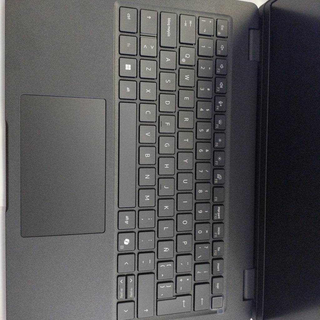 LAPTOP DELL PRO 14 (2025) 512 GB SSD 16 GB RAM (SEMINUEVO)