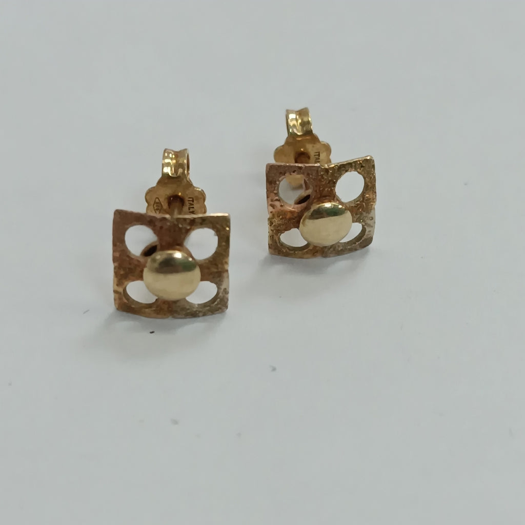 ARETES PAR ORO 14 K 1.8 GRMS (SEMINUEVO)