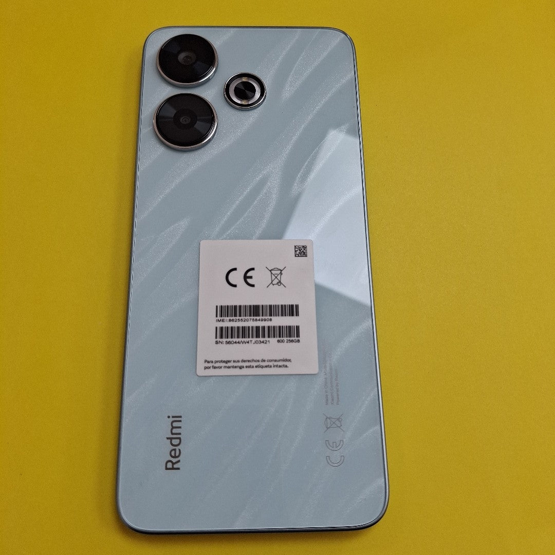 CELULAR XIAOMI REDMI 13 24049RN28L (2024) 256 GB 8 GB RAM (SEMINUEVO)