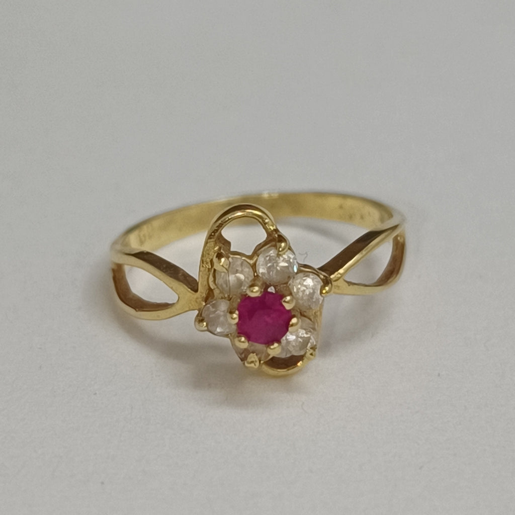 K1 1,80 GRMS 14 K ESPECIFICACIONES COMPLEMENTARIAS ANILLITO EN FORMA DE FLOR CON (SEMINUEVO)