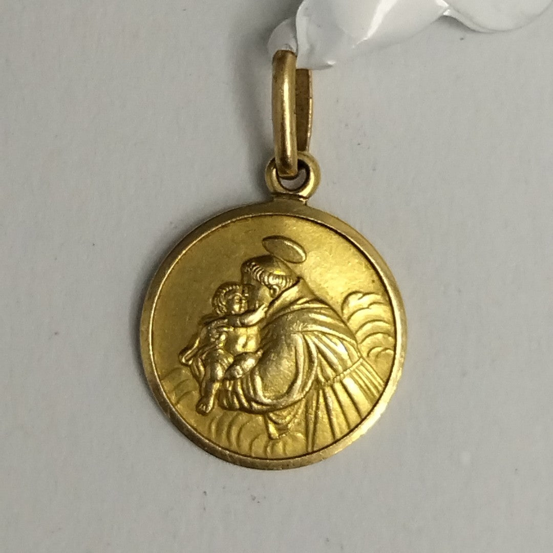 K1 1,50 GRMS 18 K ESPECIFICACIONES COMPLEMENTARIAS MEDALLA RELIGIOSA VENDIBLE (SEMINUEVO)