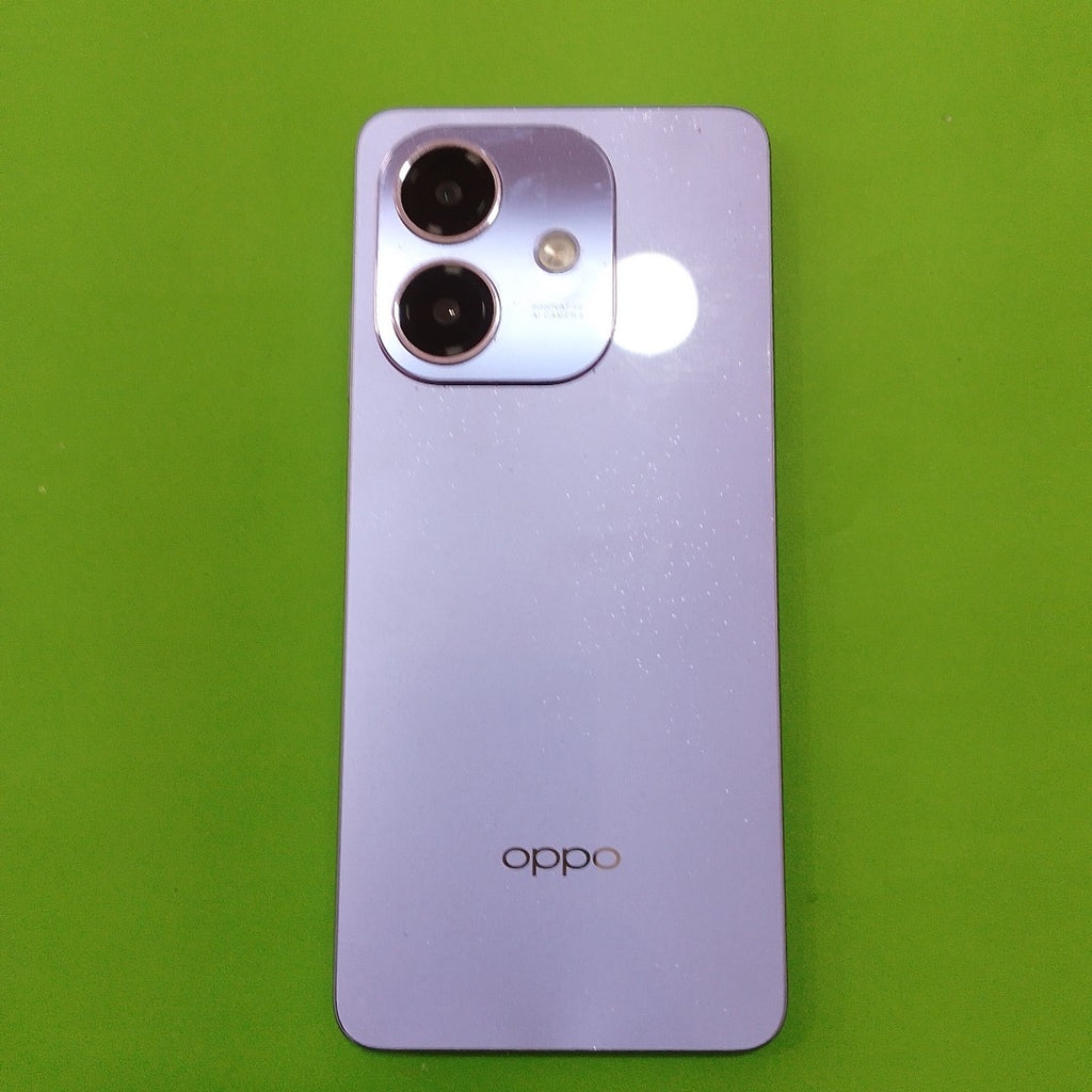 CELULAR OPPO  A40 CPH2669 (2024) 256 GB 4 GB RAM (SEMINUEVO)