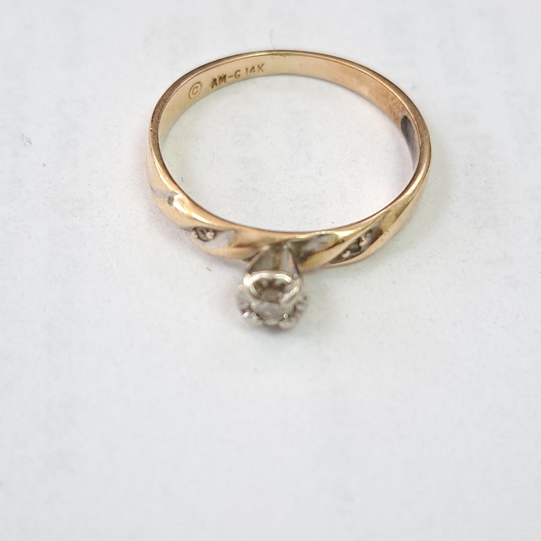 ANILLITO ORO 14 K 1.5 GRMS (SEMINUEVO)