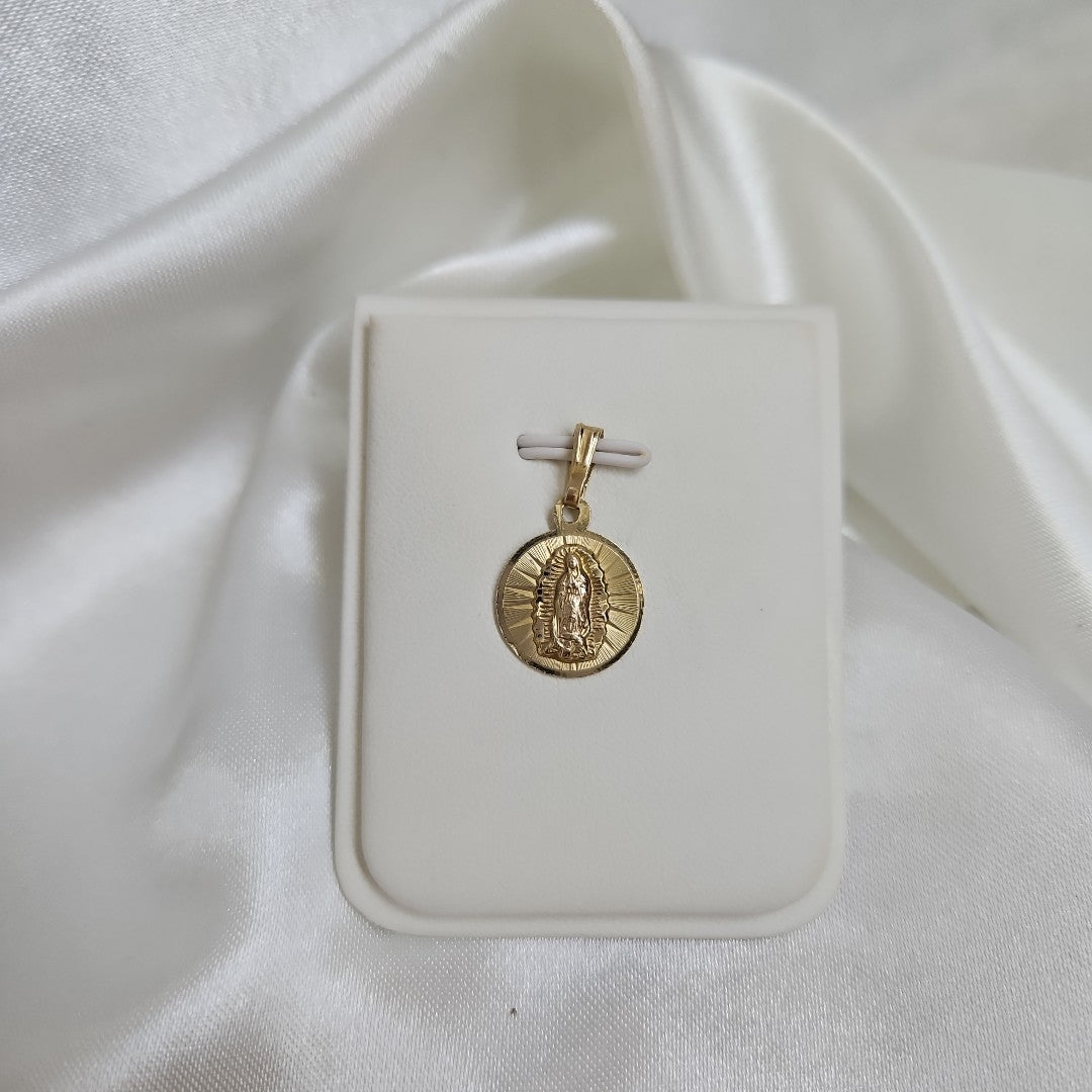 K1 1,20 GRMS 14 K ESPECIFICACIONES COMPLEMENTARIAS MEDALLA RELIGIOSA (SEMINUEVO)