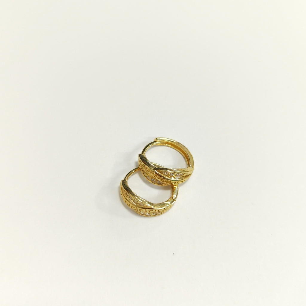 HUGGIES ORO 14K 1.8 (NUEVO)