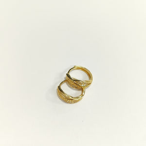 HUGGIES ORO 14K 1.8 (NUEVO)