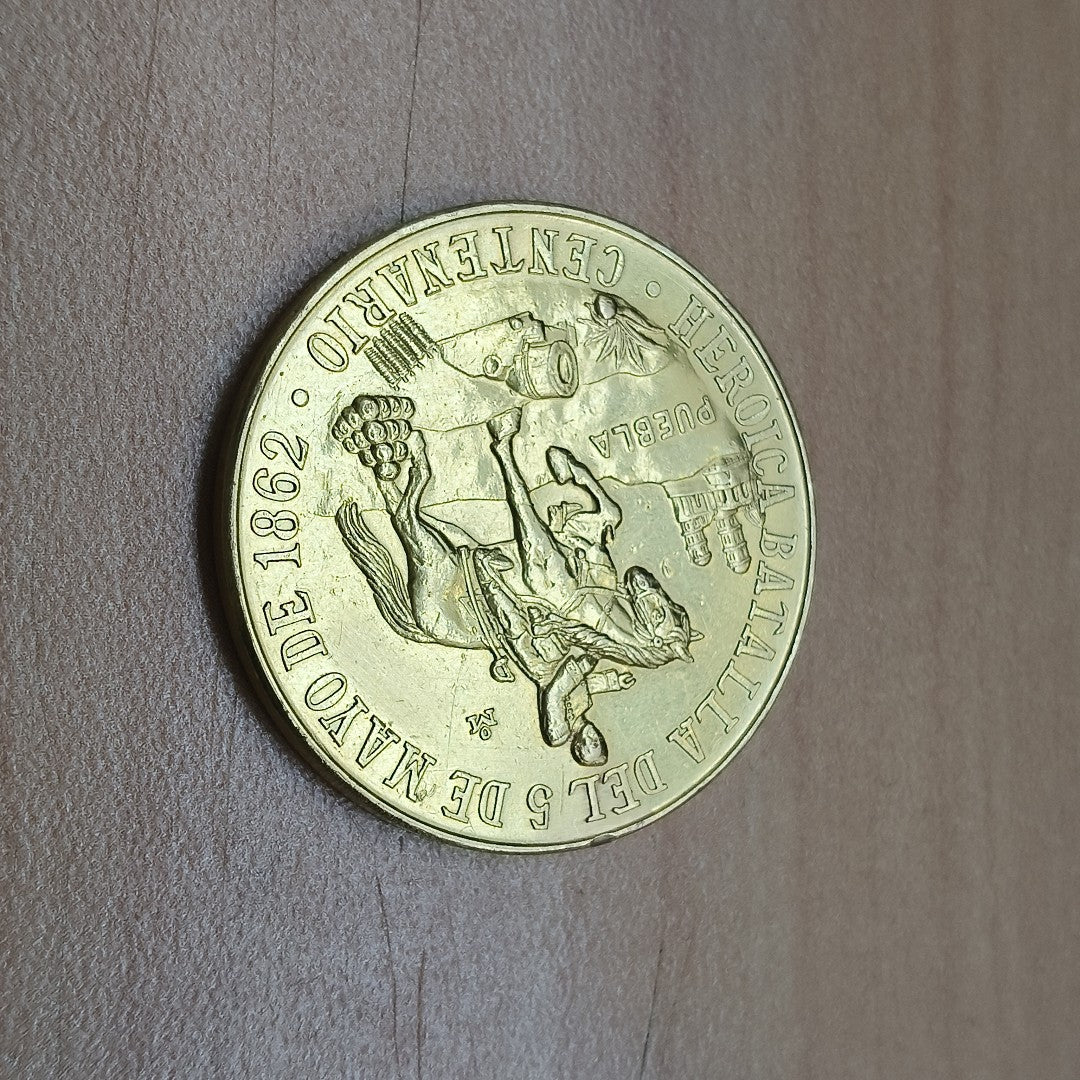 MEDALLA CONMEMORATIVA ORO 21 K 41.4 GRMS (SEMINUEVO)