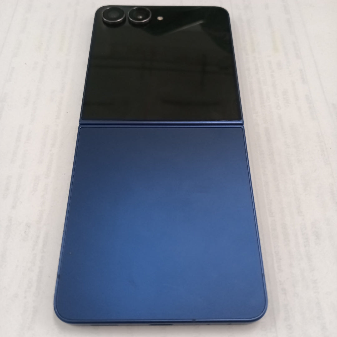 CELULAR SAMSUNG GALAXY Z FLIP 7 SM-F766B (2025) 512 GB 12 GB RAM (SEMINUEVO)