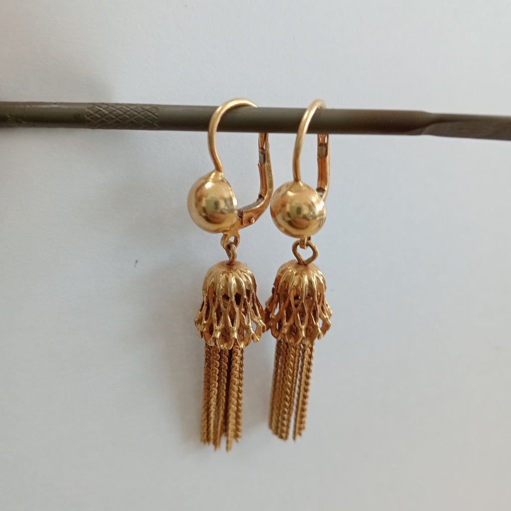 ARETES PAR ORO 18 K 9 GRMS (SEMINUEVO)