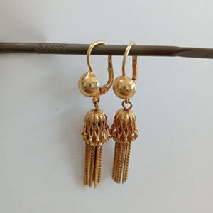 ARETES PAR ORO 18 K 9 GRMS (SEMINUEVO)