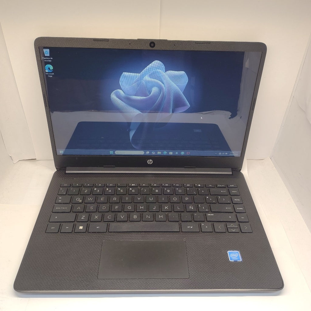 LAPTOP HP 14-DQ0501LA (2022) 256 GB SSD 4 GB RAM (SEMINUEVO)