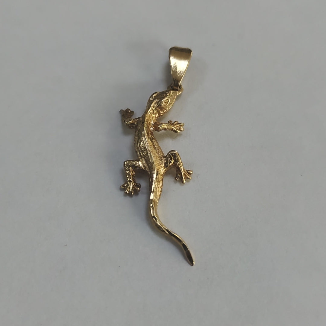 DIJE ORO 14 K 3.3 GRMS (SEMINUEVO)