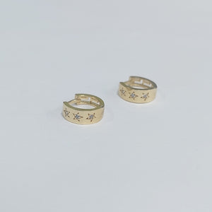 HUGGIES ORO 14K 2.6 (NUEVO)