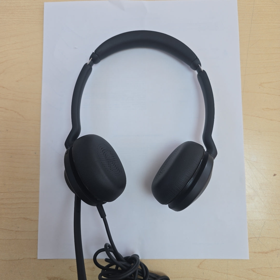 AUDIFONOS JABRA EVOLVE2 40 ALAMBRICO ON EAR (SEMINUEVO)