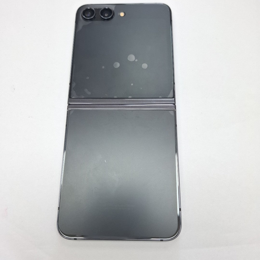 CELULAR SAMSUNG GALAXY Z FLIP 5 SM-F731B (2023) 512 GB 8 GB RAM (SEMINUEVO)