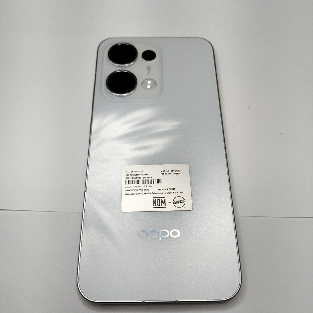 CELULAR OPPO  RENO13 5G CPH2689 (2024) 512 GB 12 GB RAM (SEMINUEVO)