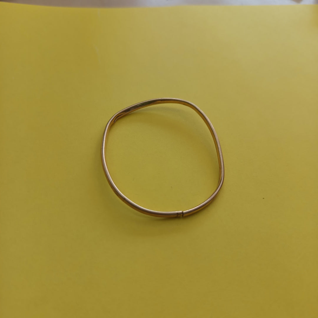 PULSERA RIGIDA ORO 10 K 3.2 GRMS (SEMINUEVO)