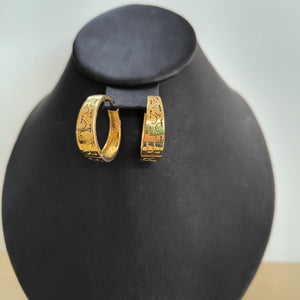 ARRACADAS PAR ORO 18 K 8.6 GRMS (SEMINUEVO)