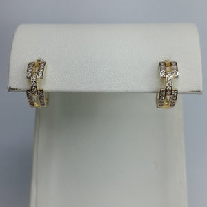 HUGGIES ORO 14K 2.4 (NUEVO)