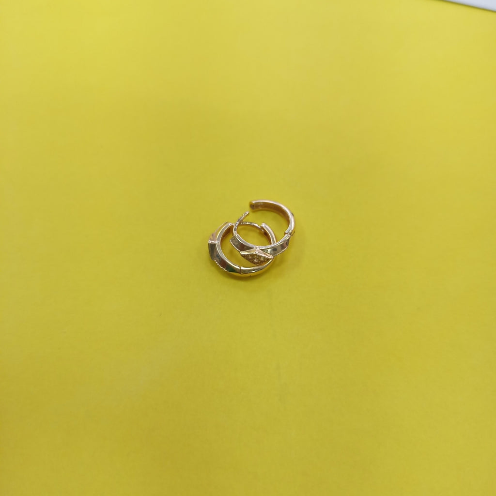 HUGGIES ORO 14K 2.5 (NUEVO)