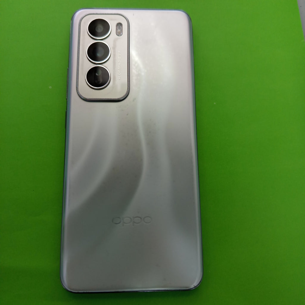 CELULAR OPPO   RENO12 5G CPH2625 (2024) 512 GB 12 GB RAM (SEMINUEVO)