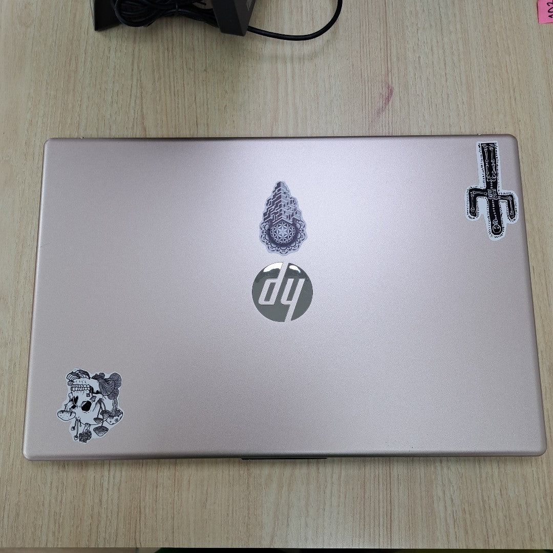 LAPTOP HP 15-FC0068LA (2024) 512 GB SSD 8 GB RAM (SEMINUEVO)