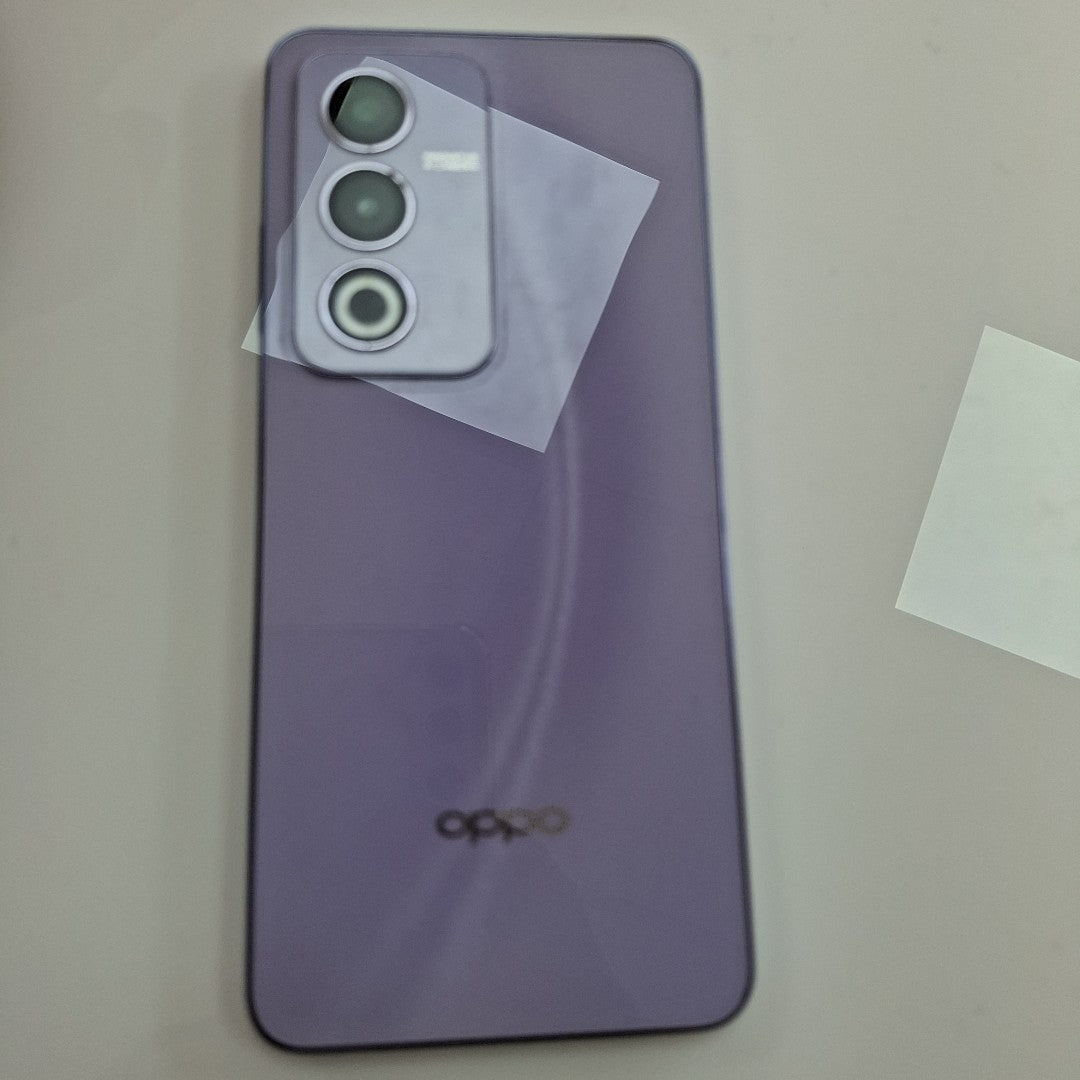 CELULAR OPPO  A80 5G CPH2639 (2024) 256 GB 8 GB RAM (SEMINUEVO)