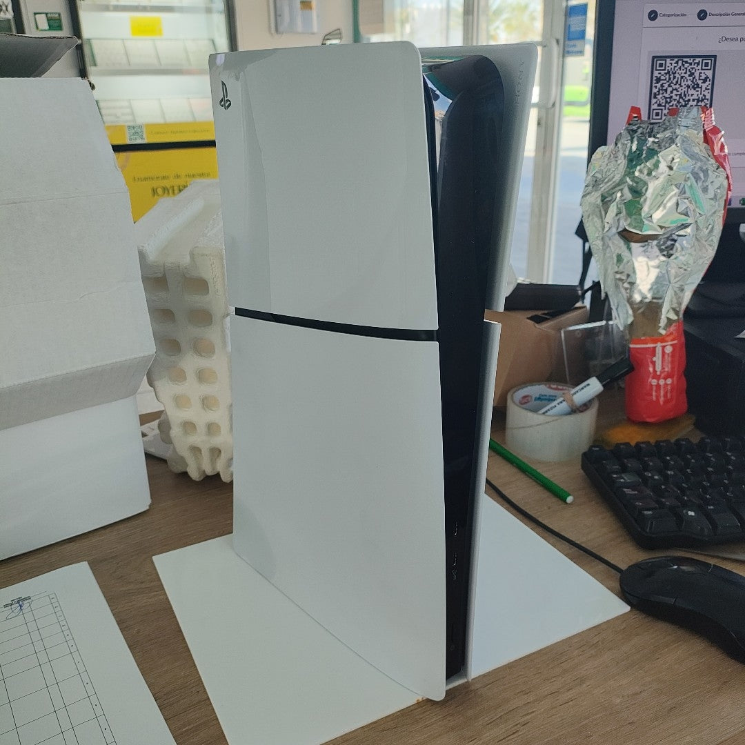 CONSOLA DE VIDEOJUEGO SONY PS5 DIGITAL 825 SSD (SEMINUEVO)