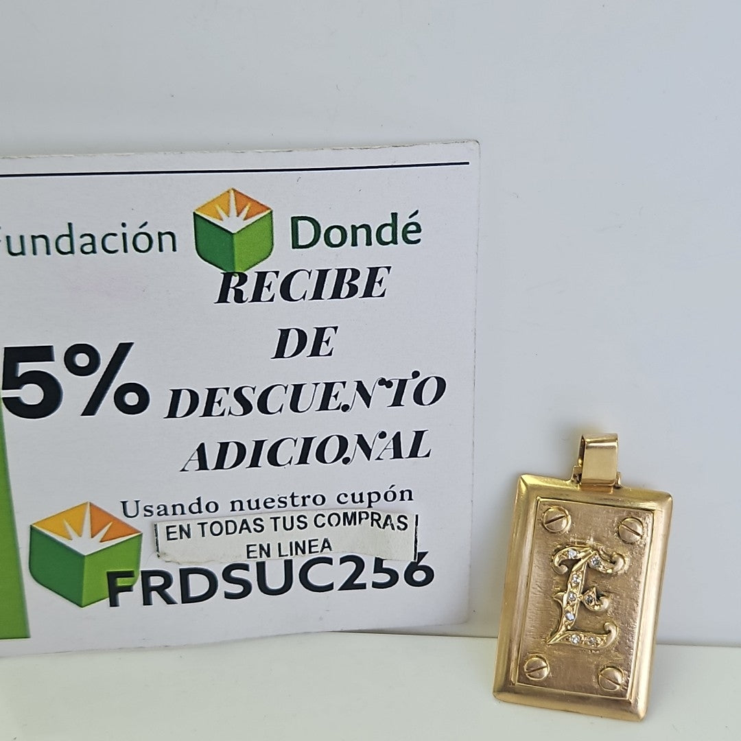 DIJE ORO 14 K 7.4 GRMS (SEMINUEVO)