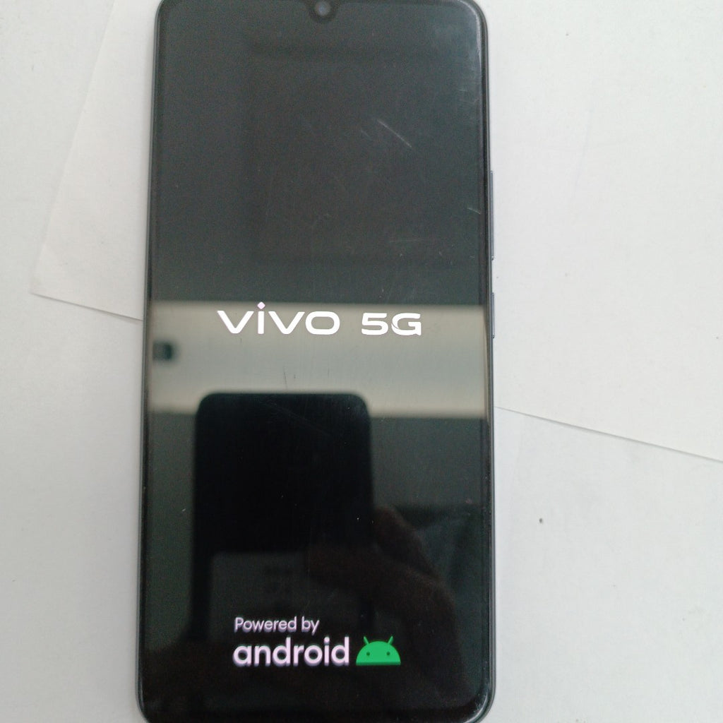 CELULAR VIVO V21 V2050 128 GB 8 GB RAM (SEMINUEVO)