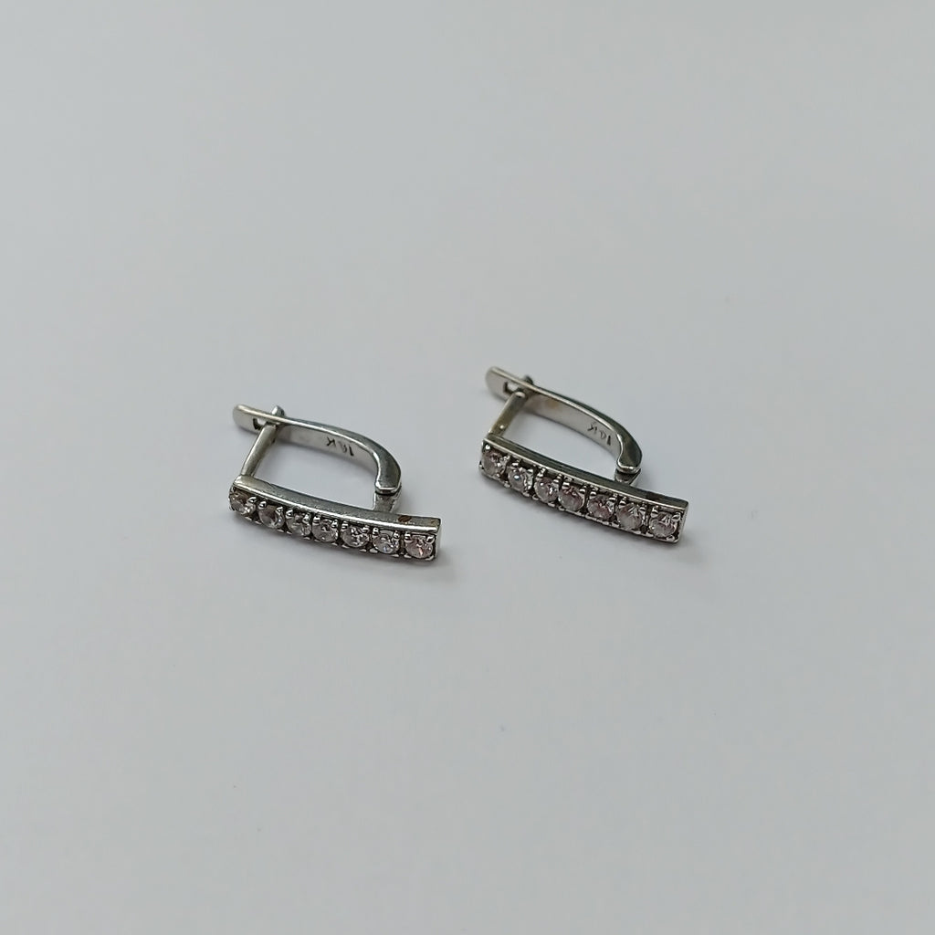 ARETES PAR ORO BLANCO 14 K 3,10 GRMS (SEMINUEVO)
