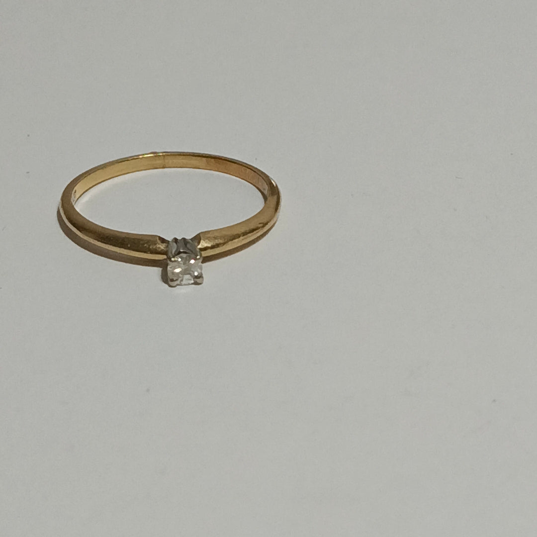 ANILLITO ORO 14 K 1.4 GRMS (SEMINUEVO)