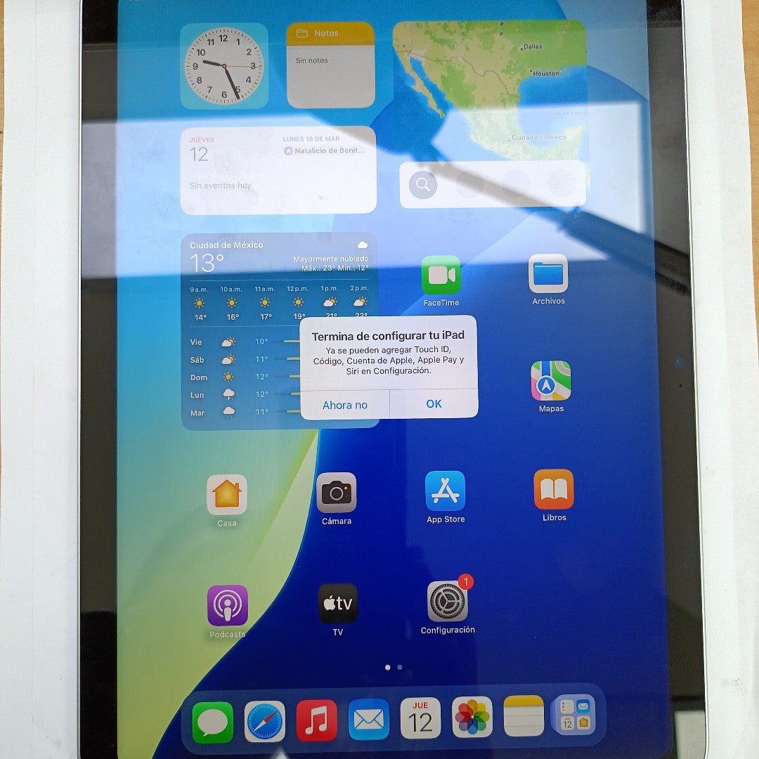 TABLETA APPLE IPAD 10 A2696 64 GB 4 GB RAM (SEMINUEVO)