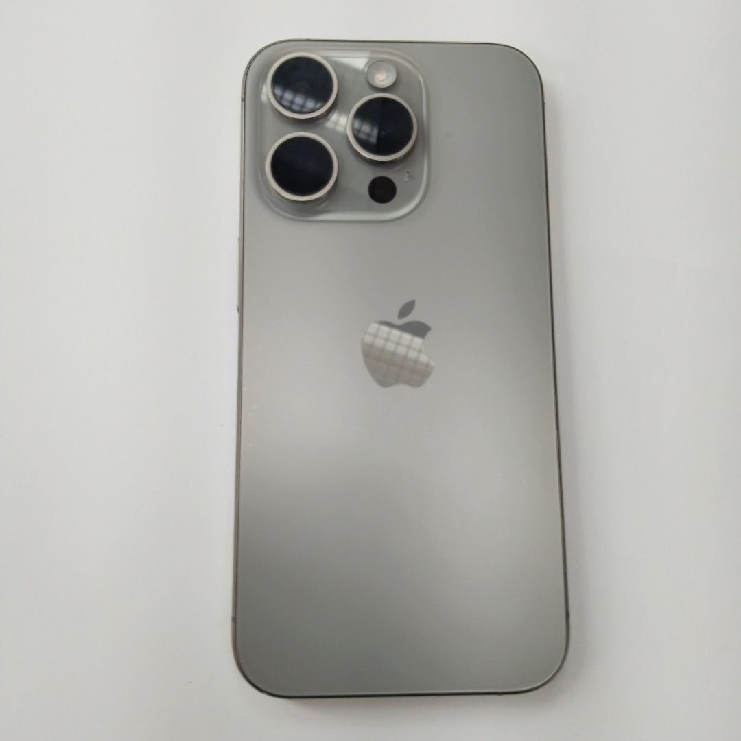 CELULAR APPLE IPHONE 15 PRO A3101 256 GB 8 GB RAM (SEMINUEVO)