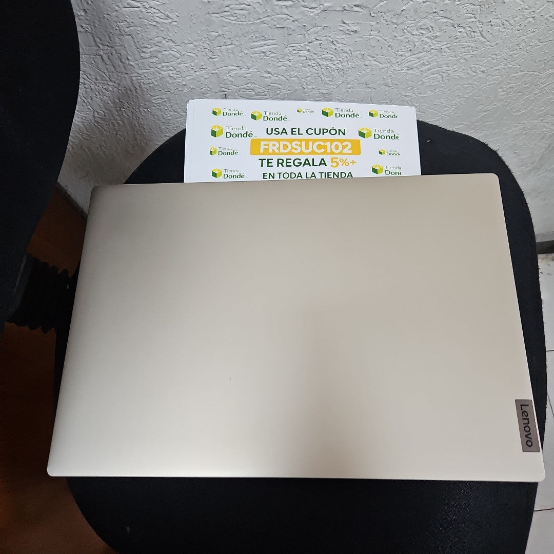 LAPTOP LENOVO IDEAPAD 3 15IAU7 (2024) 512 GB SSD 16 GB RAM (SEMINUEVO)