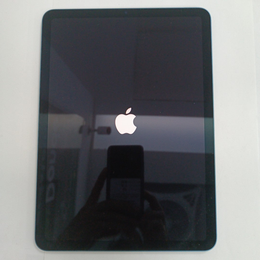 TABLETA APPLE IPAD AIR 5 A2588 64 GB 8 GB RAM (SEMINUEVO)