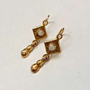 ARETES PAR ORO 14 K 1 GRMS (SEMINUEVO)