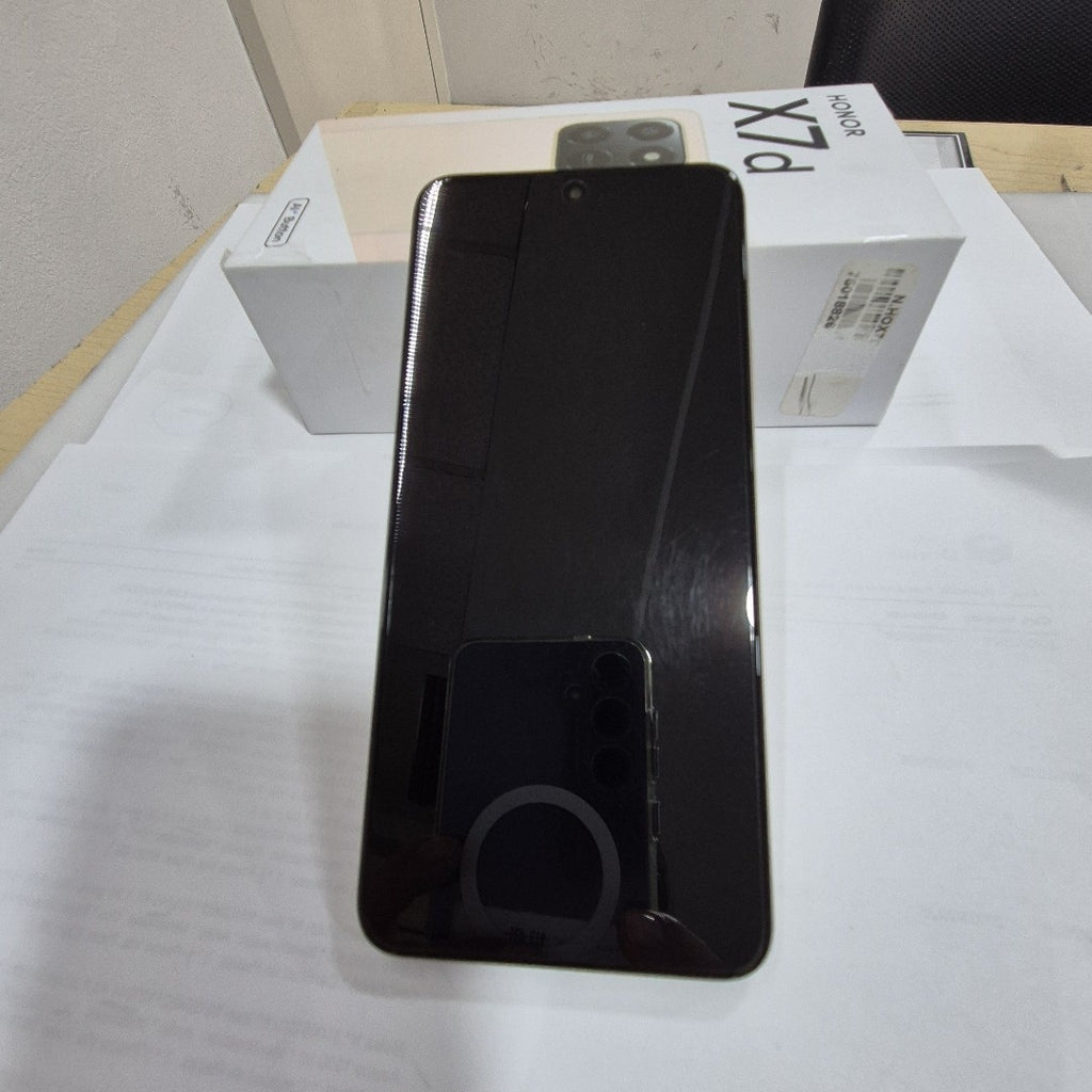 CELULAR HONOR X7D LGN-LX3 (2025) 256 GB 8 GB RAM (SEMINUEVO)