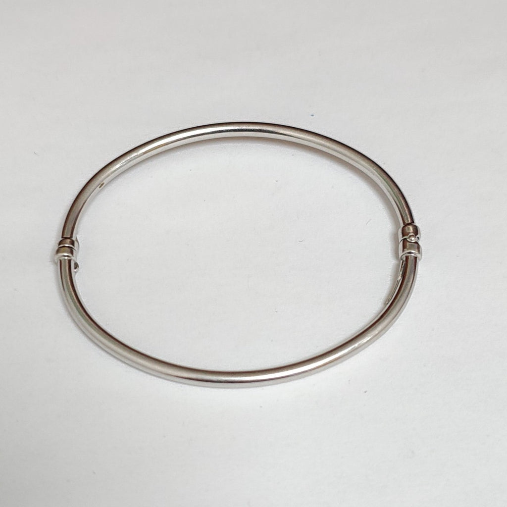 PULSERA RIGIDA ORO BLANCO 14 K 4.8 GRMS (SEMINUEVO)