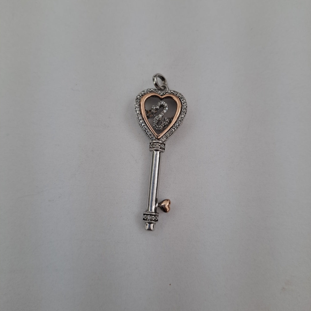 DIJE PLATA 3.2 GRMS (SEMINUEVO)