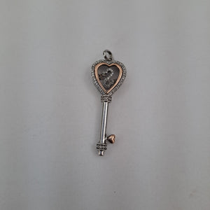 DIJE PLATA 3.2 GRMS (SEMINUEVO)