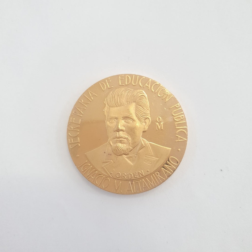 MEDALLA CONMEMORATIVA ORO 21 K 42 GRMS (SEMINUEVO)