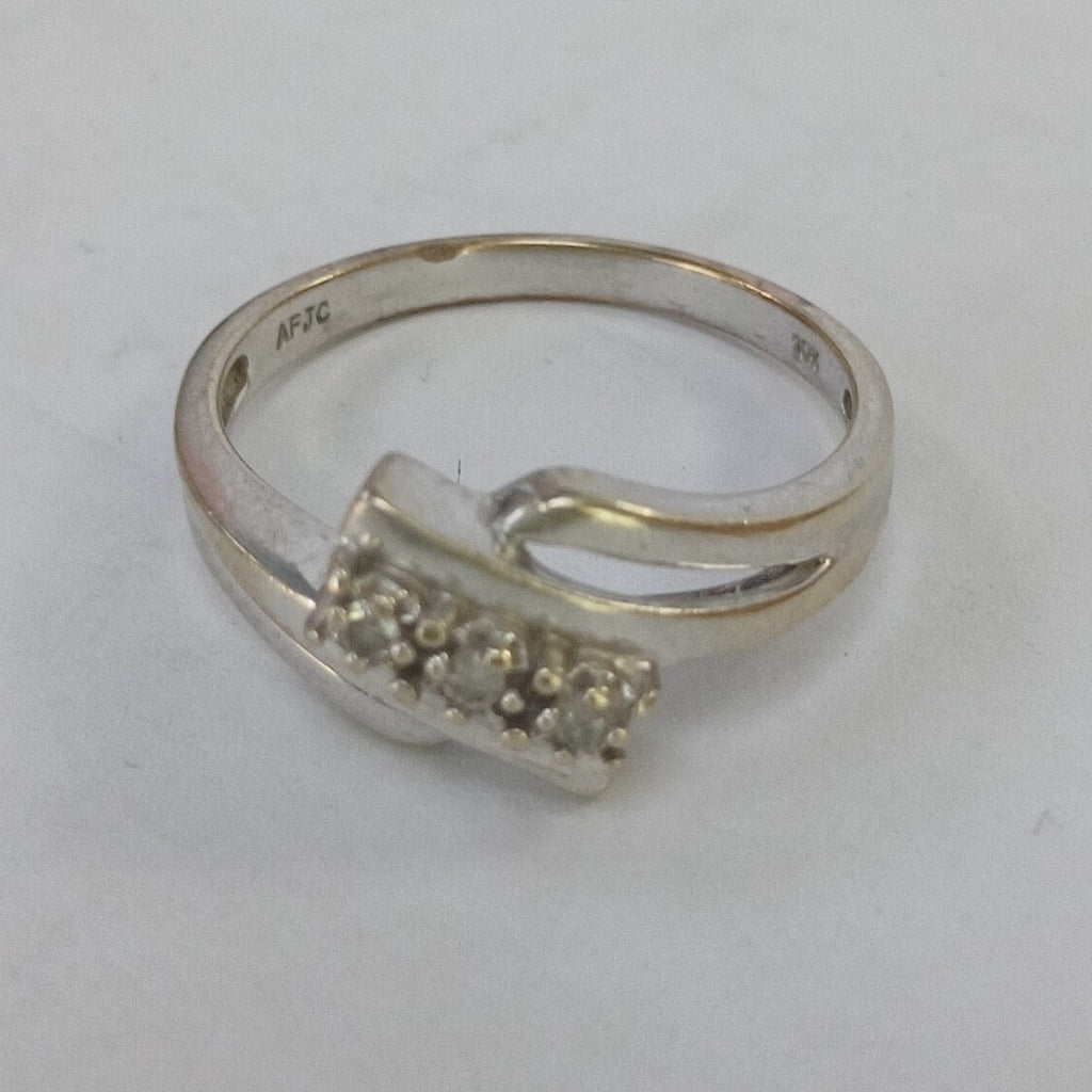 ANILLITO ORO BLANCO 10 K 2,10 GRMS (SEMINUEVO)