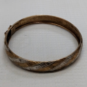 PULSERA RIGIDA ORO 10 K 5.3 GRMS (SEMINUEVO)