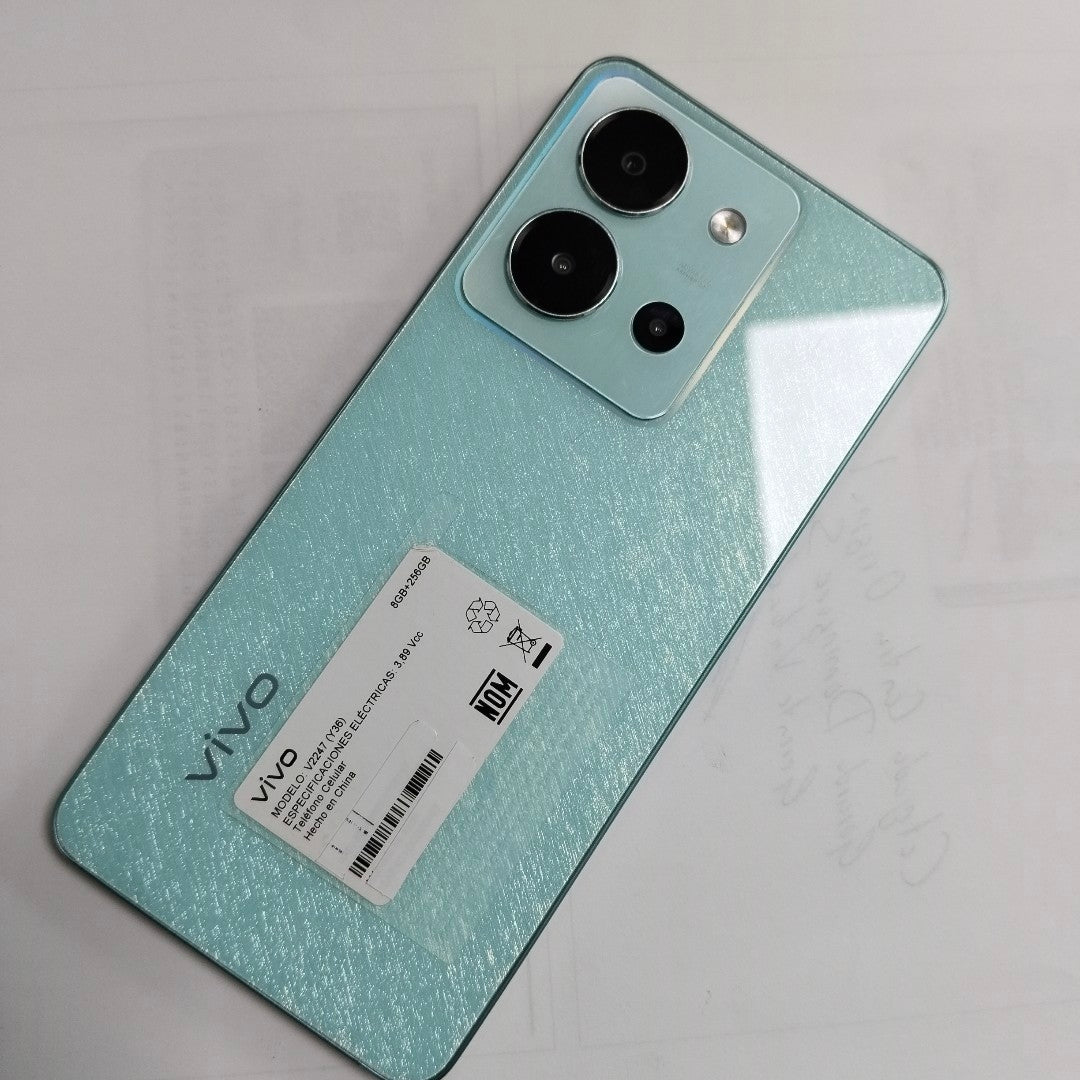 CELULAR VIVO Y36 V2247 256 GB 8 GB RAM (SEMINUEVO)