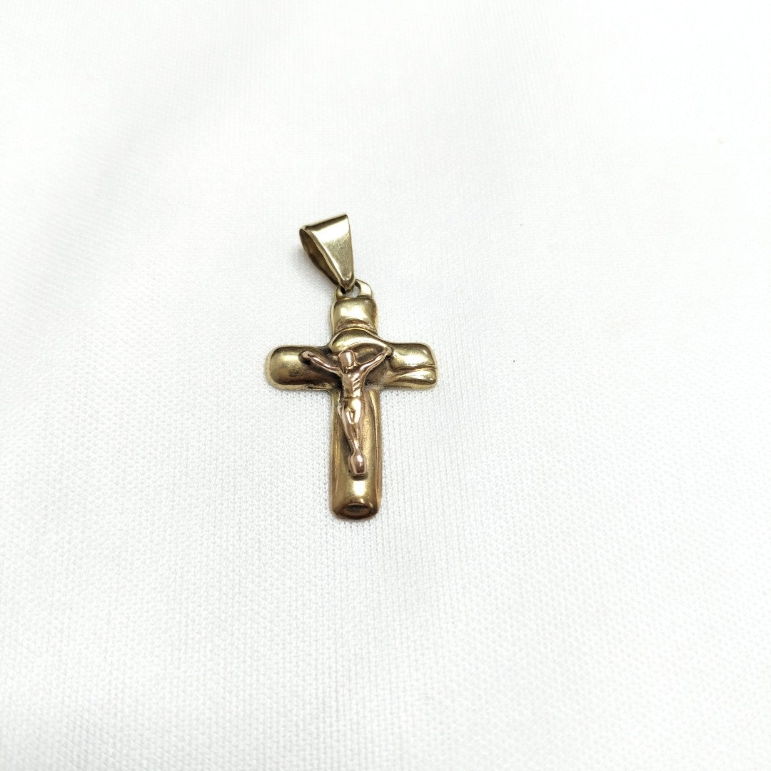 CRUCIFIJO ORO, ORO COMBINADO 10 K 1.7 GRMS (SEMINUEVO)