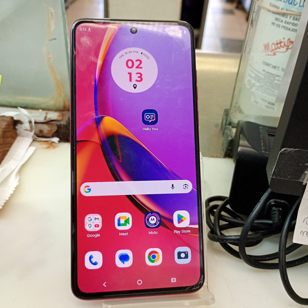 CELULAR MOTOROLA MOTO G84 XT2347-1 (2023) 256 GB 8 GB RAM (SEMINUEVO)