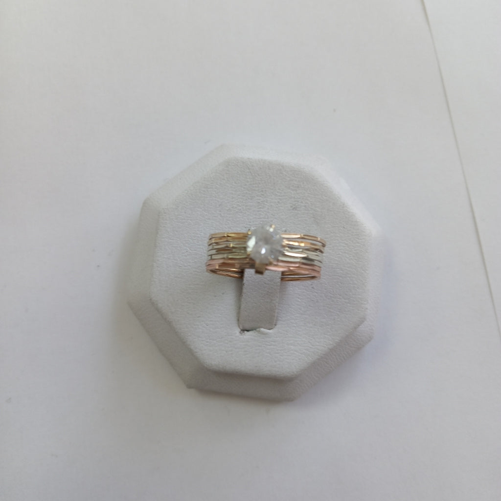 ANILLITO ORO 10 K 3.4 GRMS (SEMINUEVO)
